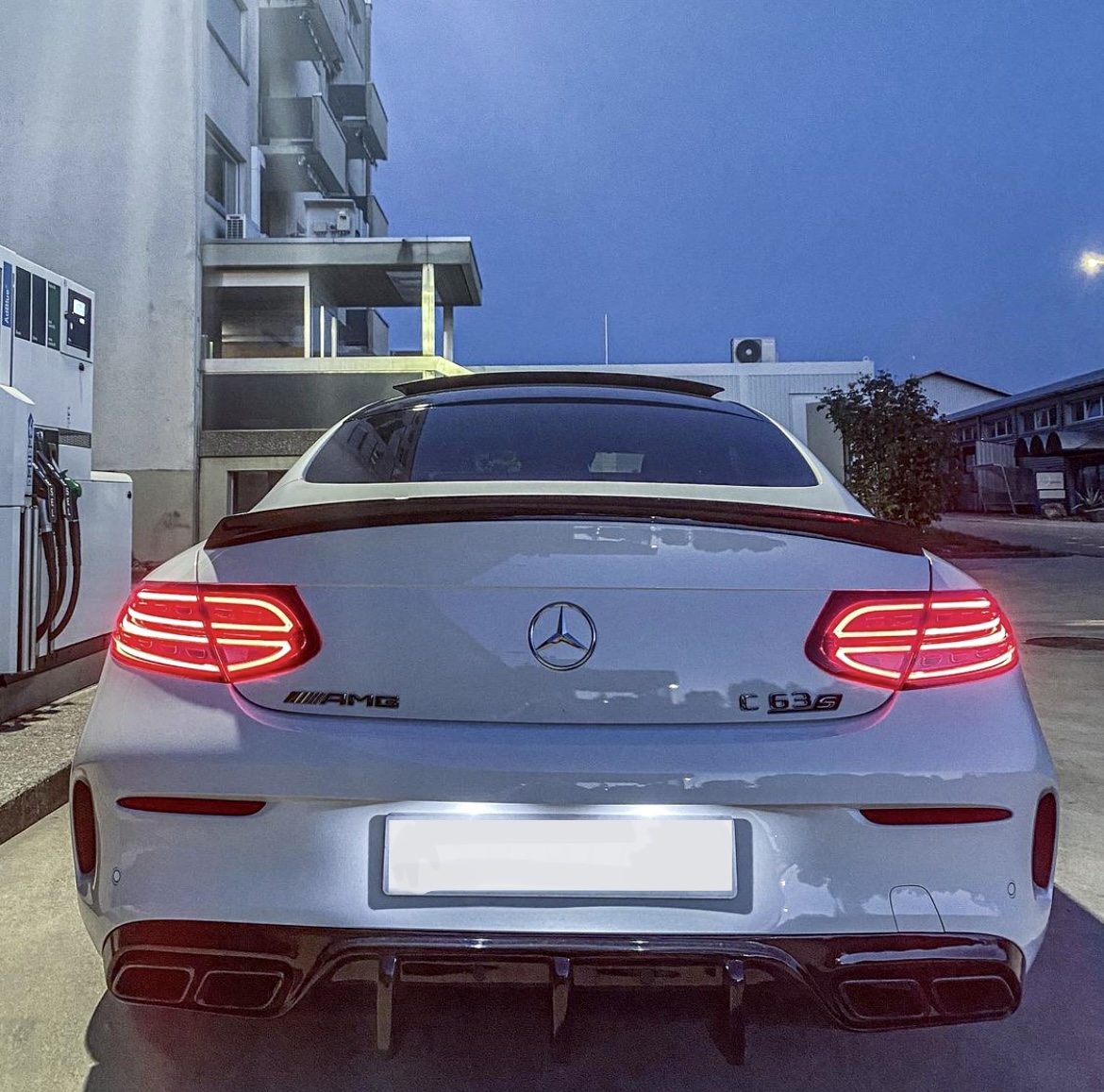 Mercedes C-Klasse C205 C63 AMG Coupe Carbon Diffusor – Bild 2